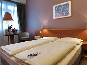 Hotel President
