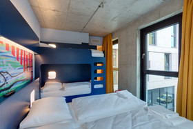 MEININGER Hotel Berlin East Side Gallery