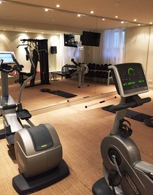 mondrian suites berlin checkpoint charlie