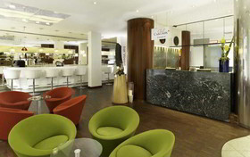 Radisson RED Berlin Kudamm