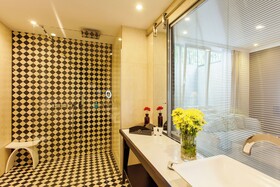 Quentin Boutique Hotel