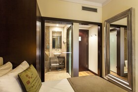 Quentin Design Hotel