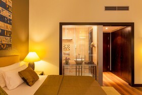 Quentin Design Hotel