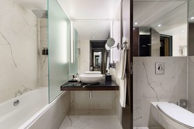 Radisson Collection Hotel, Berlin