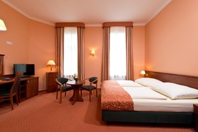 Rewari Hotel