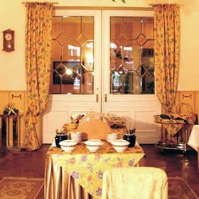 Hotel Pension Savoy