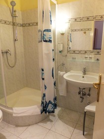 Hotel Pension Savoy