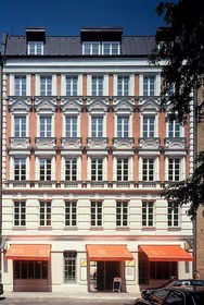 Steps-Hotel Mitte/Wedding