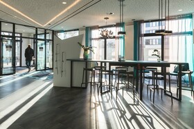 Holiday Inn - the niu, Flash Berlin Charlottenburg