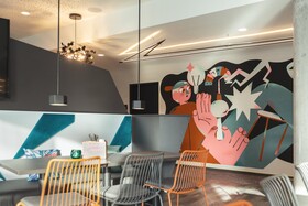 Holiday Inn - the niu, Flash Berlin Charlottenburg