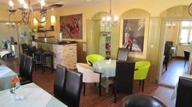 Ahorn Hotel & Restaurant