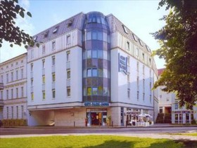 City Park Hotel