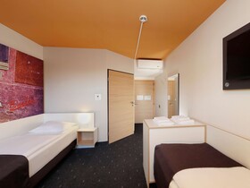 B&B HOTEL Berlin Genshagen-Süd