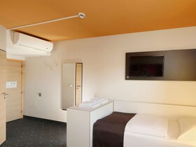 B&B HOTEL Berlin Genshagen-Süd