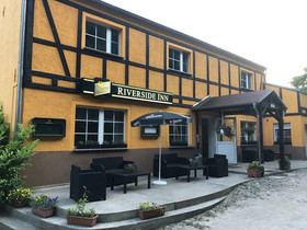 Riverside Inn