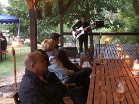 Riverside Inn