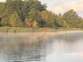 Riverside Inn