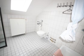 B & L Hostel