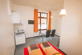 B & L Hostel