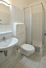 Ford Apartment