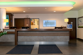 Holiday Inn Express Bremen Airport