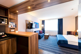 Holiday Inn Express Bremen Airport