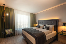 Holiday Inn - the niu, Crusoe Bremen Airport
