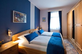 Ferienwohnungen & Gästezimmer Kachel
