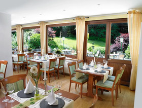 Kurfurst Waldhotel