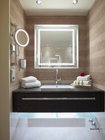 Land & Golf Hotel Stromberg