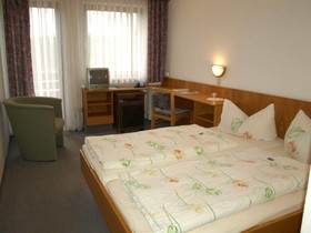 Waldhotel Bächlein