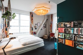 Superbude Altona Paradise