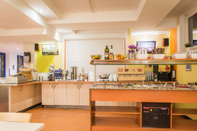 A&O Hamburg Hammer Kirche