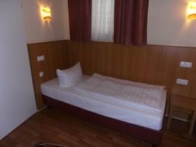 Altan Hotel