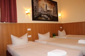 Altan Hotel