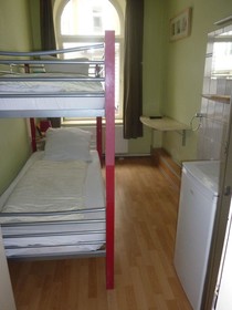 Buch-Ein-Bett Hostel