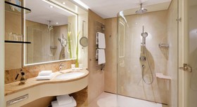 Grand Elysee Hamburg