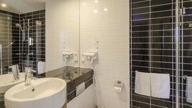 Premier Inn Hamburg City Alster Hotel