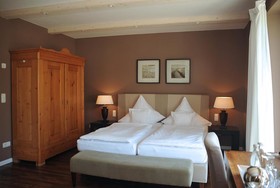 Hotel & Landhaus Kastanie