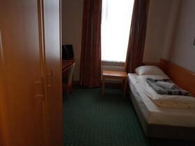 Hotel & Restaurant Mediterran