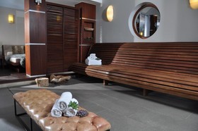 Top Cityline Hotel Eggers