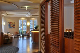 Top Cityline Hotel Eggers