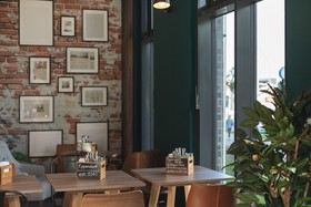 Holiday Inn - the niu, Bricks Hamburg Eppendorf