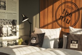 Holiday Inn - the niu, Bricks Hamburg Eppendorf