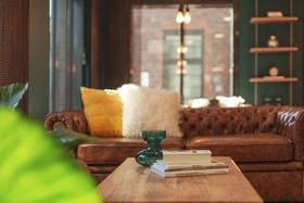 Holiday Inn - the niu, Bricks Hamburg Eppendorf