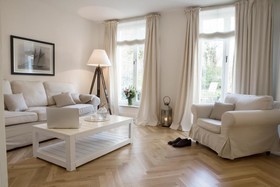 Von Deska Townhouses - The White House