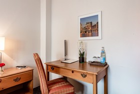 Zum Zeppelin Boardinghouse