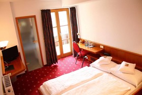 Hotel Erlenbacherhof