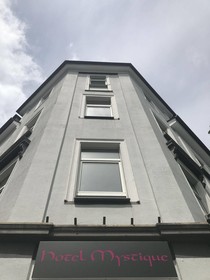 Hotel Mystique