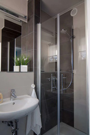Apartment Modern One